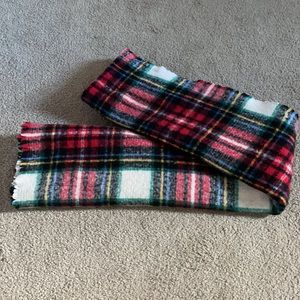 Old Navy Holiday shawl/scarf